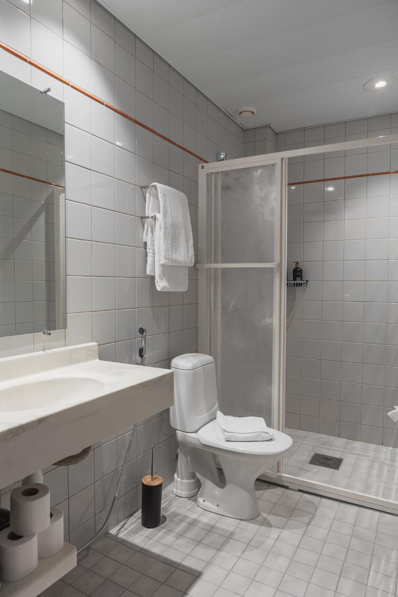 Ineon Hotel Turku Ngoại thất bức ảnh